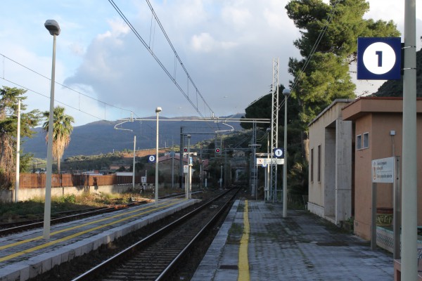 STAZIONE DI CARONIA